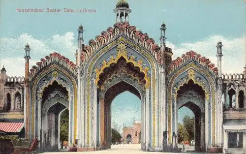 A005 Indien Hooseinabad Basar Gate Lucknow Vintage Postkarte
