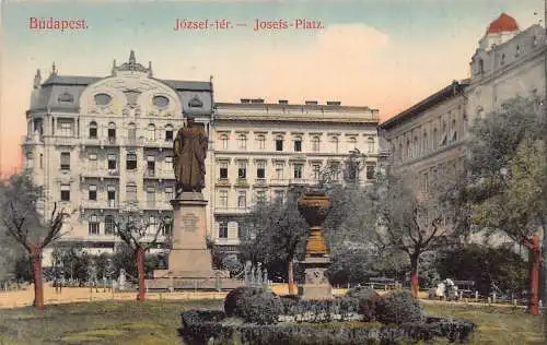 A003 Ungarn Budapest Joszefter Platz Statue Vintage Postkarte