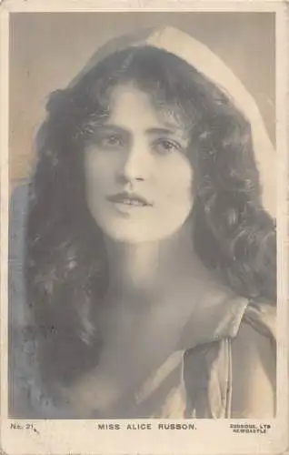 A768 Edwardianische britische Schauspielerin Miss Alice Russon 1906 Portrait RPPC Postkarte