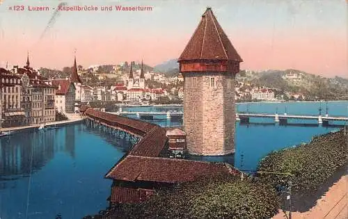A003 Schweiz Luzern Kapellbrücke und Wasserturm Turmbrücke Postkarte