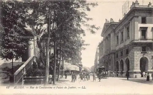 L391 Algerien Alger Constantine Street and Palace Justuce Reisebus Vintage Postkarte