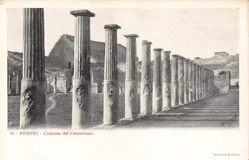 A013 Italien Pompeji Caserma del Centurione Säulen Ruinen Vintage Postkarte