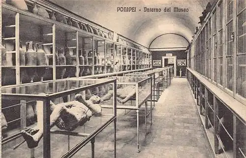 A015 Italien Museum Innenraum Pompeji Vintage Postkarte