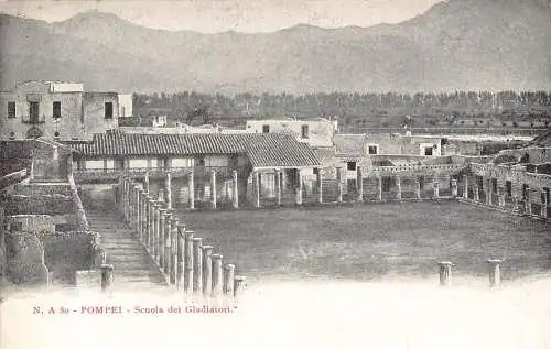 A014 Italien Pompeji Scuola dei Gladiatori Schule Vintage Postkarte