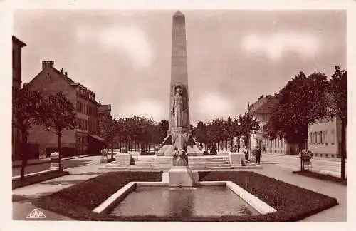 A184 Frankreich Mulhouse Säule Denkmal der Opfer des Ersten Weltkriegs Vintage Postkarte