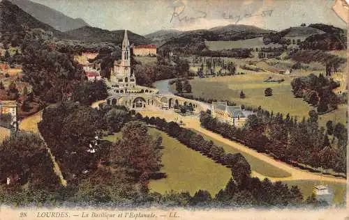A778 Frankreich Lourdes Basilique et l'Esplanade Vintage Postkarte