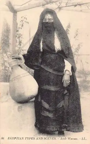 A779 Ägyptische Typen und Szenen Arabische Frau Ethnische Ureinwohner Vintage Postkarte
