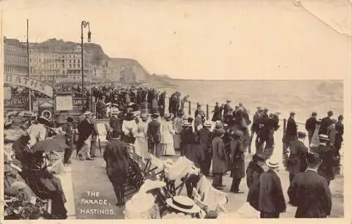 A783 England 1915 Hastings The Parade Vintage Postkarte