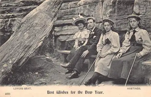 A783 England Hastings Liebhaber Sitz Neujahrsgrüße Paar Mädchen Postkarte