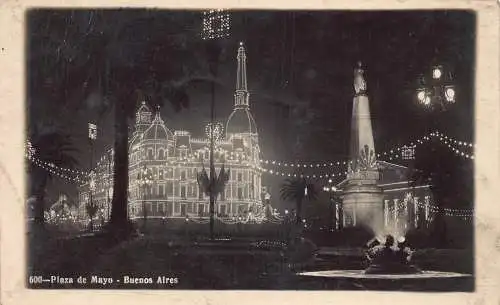 A815 Argentinien Buenos Aires Plaza Mayo bei Nacht RPPC Postkarte