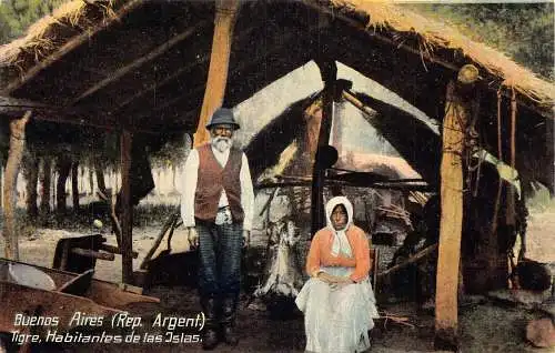 A812 Argentinien Buenos Aires Tigre Habitantes de Islas Ethno altes Paar Postkarte