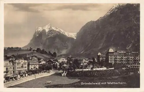 A809 Schweiz Grindelwald mit Wetterhorn Berg Vintage Postkarte