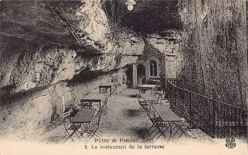 L095 Frankreich Puits de Padirac Restaurant Außenterrasse Vintage Postkarte