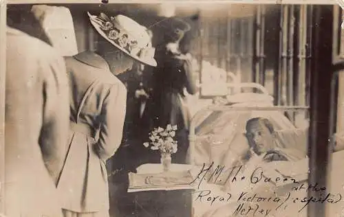 A828 Royalty 1918 Queen Elizabeth at Royal Victoria Hospital RPPC Postkarte