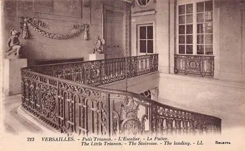 A824 Frankreich Versailles Die kleine Trianon Treppe Die Landung Postkarte