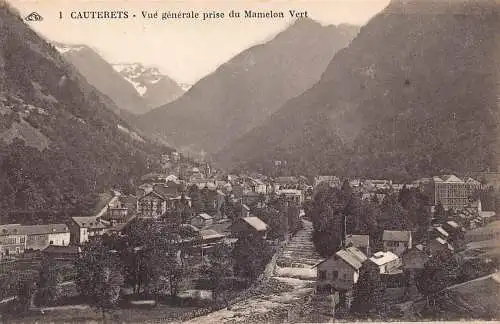A821 Frankreich Cauterets Gesamtansicht von Mamelon Vert Vintage Postkarte