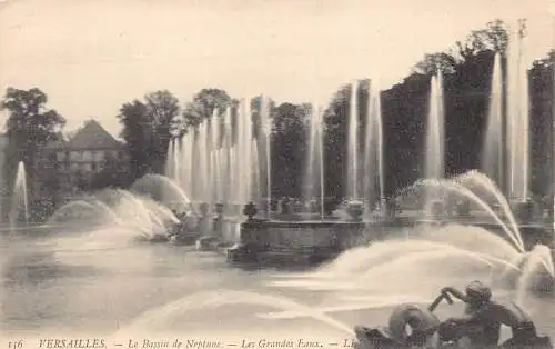 A822 Frankreich Versailles Bassin de Neptune Grandes Eaux Brunnen Vintage Postkarte