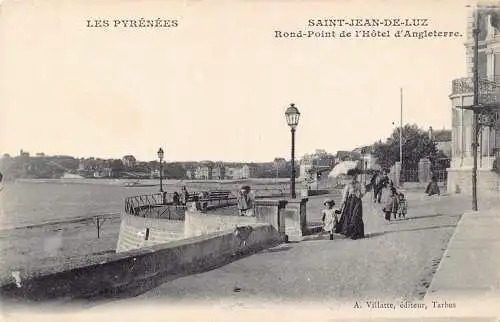 A821 Frankreich Saint Jean de Luz Rond Point de l'Hotel d'Anglettere Postkarte