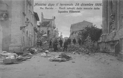 A016 Italien Messina Via Placida Squadra Milanes Erdbebenkatastrophe 1908 Postkarte