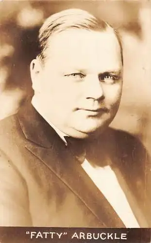 L284 Schauspieler "Fatty" Arbuckle 1921 Filmstar Vintage Postkarte