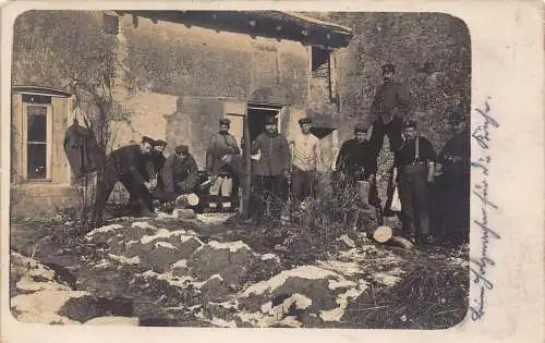 L283 Deutschland WK 1917 Soldaten Echtfoto Feldpostkarte