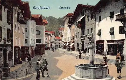 L121 Deutschland Berchtesgaden Marktplatz Brunnenjungen Vintage Postkarte