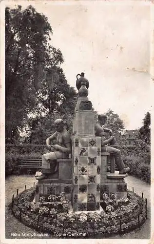 A216 Deutschland 1942 Höhr-Grenzhausen Toepfer Denkmal RPPC Vintage Postkarte