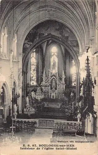 A840 Frankreich Boulogne sur Mer Interieur L'Eglise Saint Michel Vintage Postkarte
