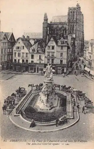 A840 Frankreich Abbeville Admiral Courbert Square Cafe Restaurant Vintage Postkarte