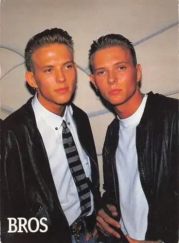L288 Musik Sänger Jungen Band Tanz Pop Bros Postkarte.