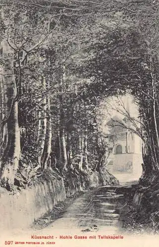 A042 Schweiz Kuessnacht Hohle Gasse mit Tellskapelle Vintage Postkarte