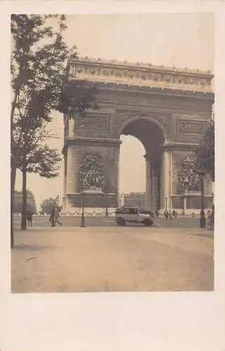 A233 Frankreich Paris Triumphbogen Auto RPPC Oldtimer Postkarte
