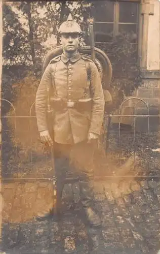 L161 Deutscher Soldat 1. Weltkrieg Echtfoto Vintage Postkarte