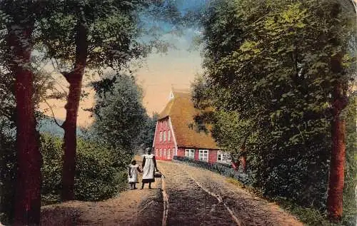 L304 Deutschland Vierlande Mädchen Händchen halten Forststraße Vintage Postkarte