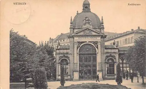 L305 Deutschland 1908 Wiesbaden Kochbrunnen Vintage Postkarte