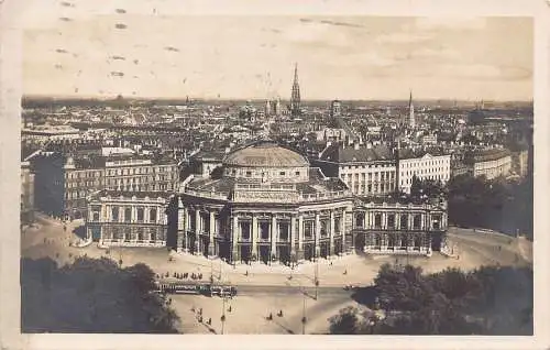 A238 Österreich 1929 Wien Blick vom Rathaus Theater Straßenbahn RPPC Vintage Postkarte