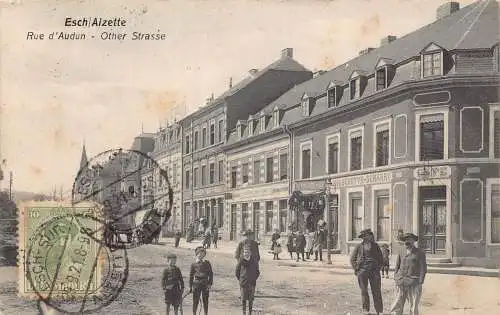 L136 Luxemburg 1921 Esch-sur-Alzette Rue d'Audun Street Shops Vintage Postkarte