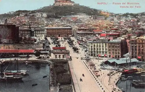 L073 Italien, Neapel - Piazza del Municipio, Veduta dal Faro Boote Vintage Postkarte