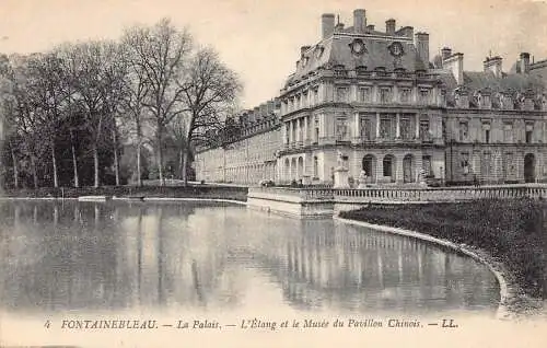 C003 Frankreich, Fontainebleau, Le Palais Vintage Postkarte