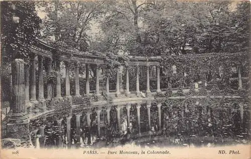 C005 Frankreich, Paris, Der Louvre und das Denkmal von Gambetta Vintage Postkarte
