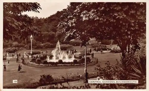 A885 England Bournemouth Central Gardens Fountain RPPC Vintage Postkarte