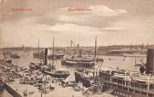 A881 Dänemark Kopenhagen Kvaesthusbroen Dampfschiffe Hafen Vintage Postkarte