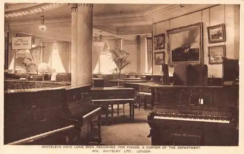 A883 England London Whiteley Ltd Ecke der Abteilung Klaviere Postkarte