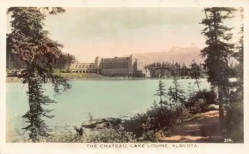 A892 Kanada Chateau Lake Louise Alberta Castle RPPC Vintage Postkarte