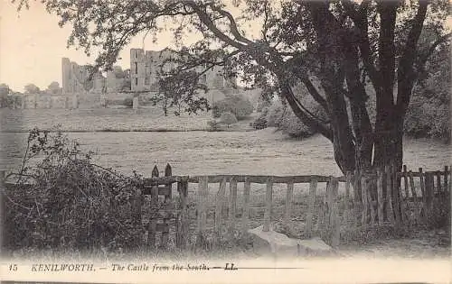 A895 England Kenilworth Castle from South Vintage Postkarte