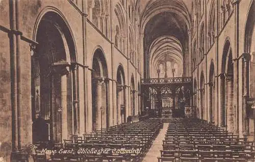 A890 England Nave East Chichester Cathedral Vintage Postkarte