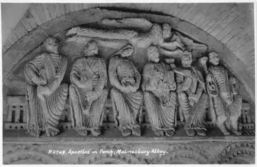 A890 England Apostles in Porch Malmesbury Abbey RPPC Vintage Postkarte