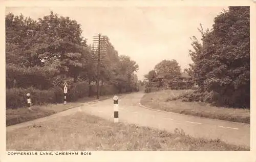 A904 England Copperkins Lane Chesham Bois Vintage Postkarte