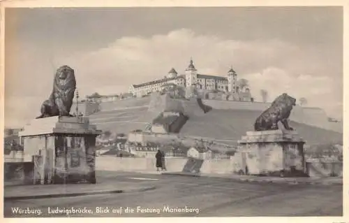 L183 Deutschland Würzburg Ludwigsbrücke Ansicht Schloss Festung Marienberg Postkarte