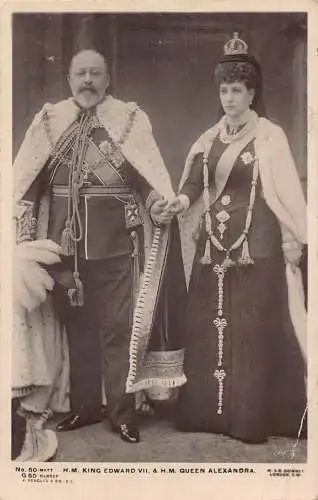 A908 British Royalty 1908 King Edward VII and Queen Alexandra vintage postcard